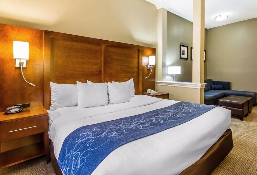 جناح, Comfort Suites