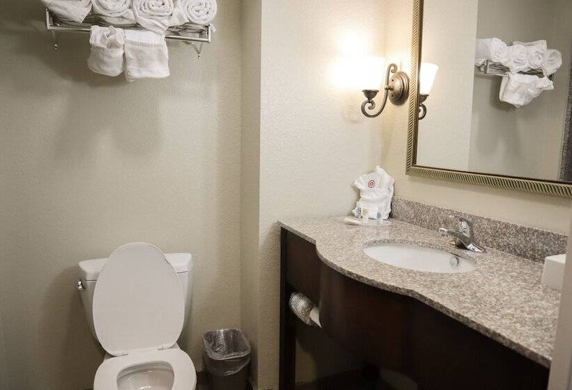 جناح, Comfort Suites Ocala North