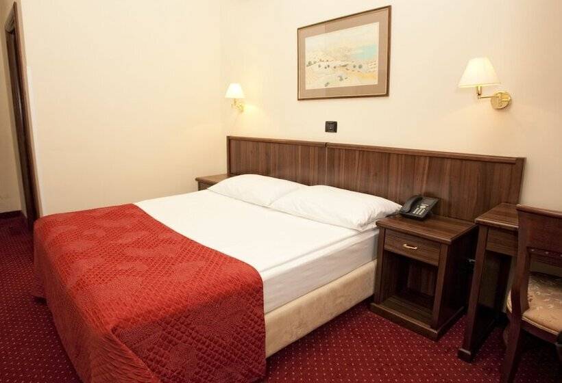 スタンダードルーム, Continental