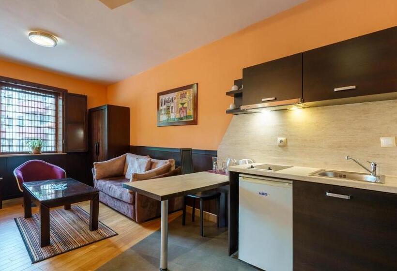 Studio Deluxe, Ego   Free Parking   Top Central Location