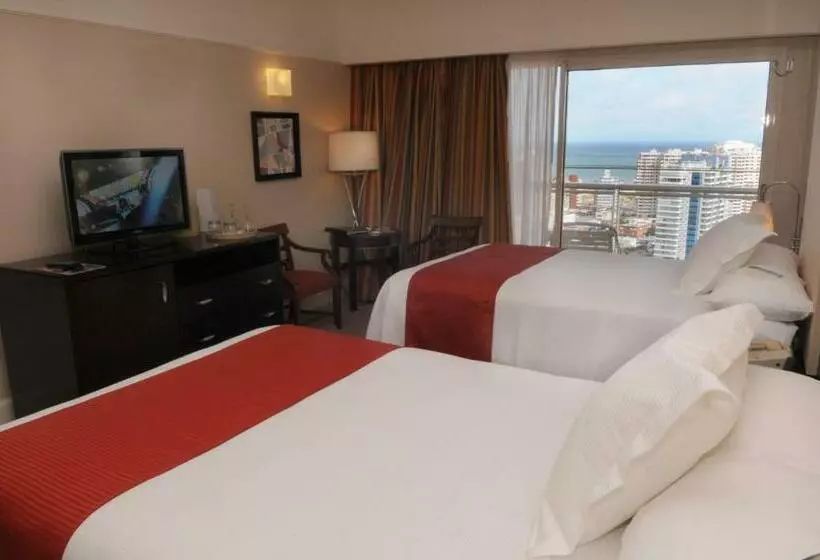 クラブルーム, Enjoy Punta Del Este