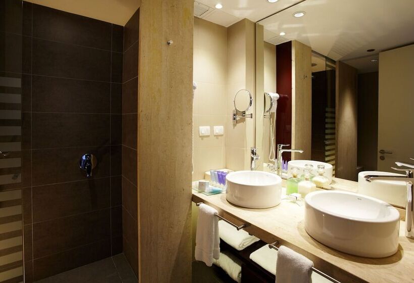 스위트, Enjoy Punta Del Este