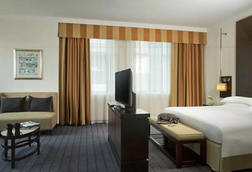 سوییت, Media Rotana Dubai