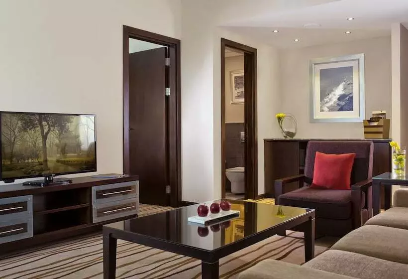سوییت, Media Rotana Dubai