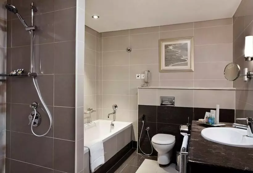 سوییت, Media Rotana Dubai