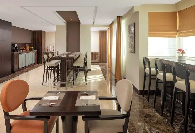 اتاق اجرایی, Media Rotana Dubai