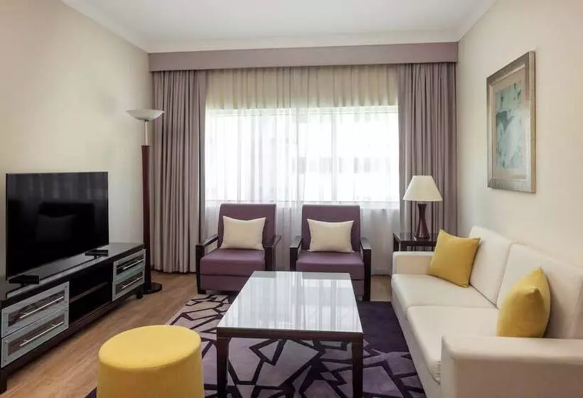 سوییت, Media Rotana Dubai
