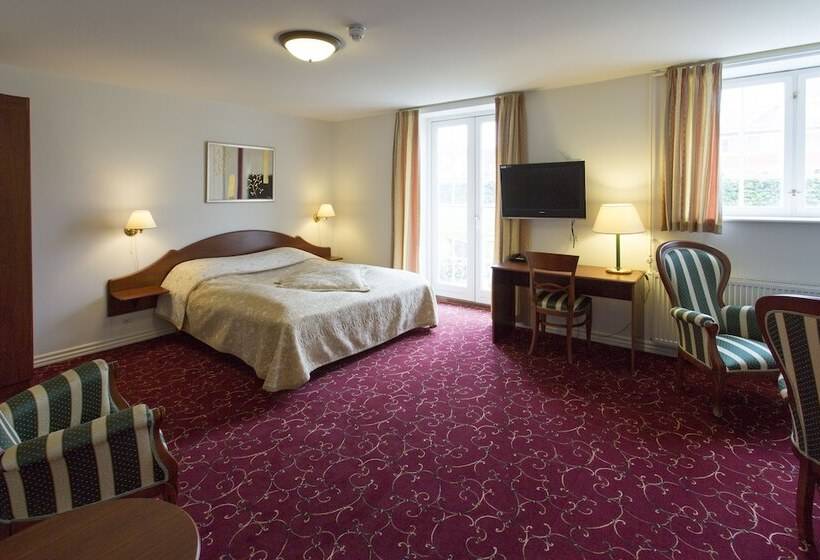 家庭间, Milling Hotel Park