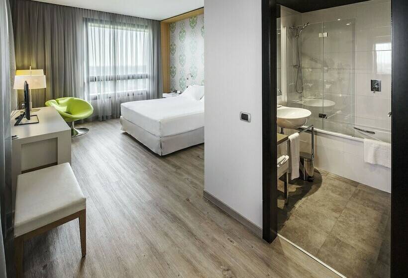 Полулюкс, NH Milano Fiera