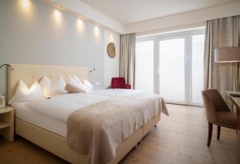 סוויטה, Post Wrann