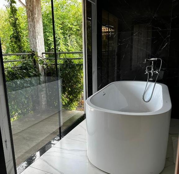 バスタブ付きスタンダードルーム, Pousada Villa Alferes