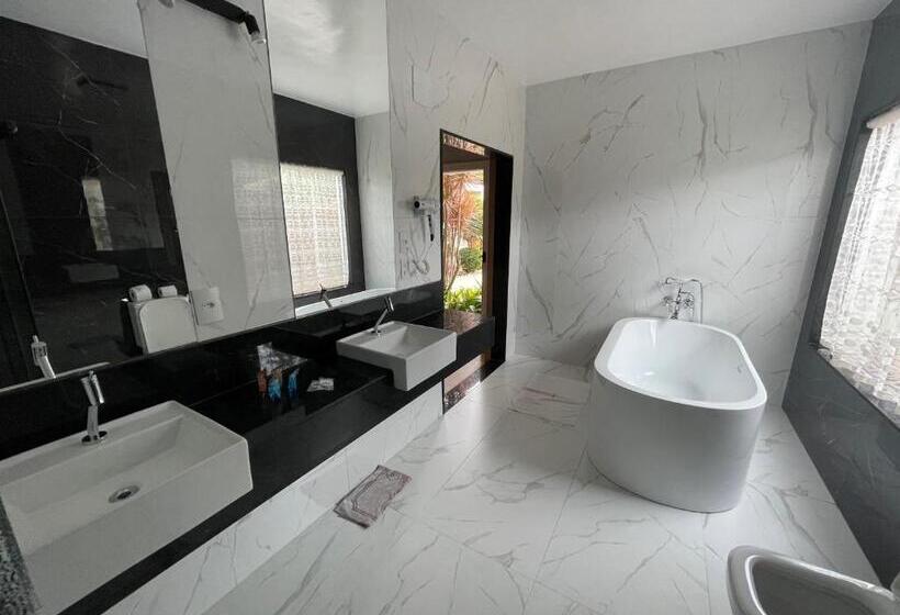 バスタブ付きスタンダードルーム, Pousada Villa Alferes