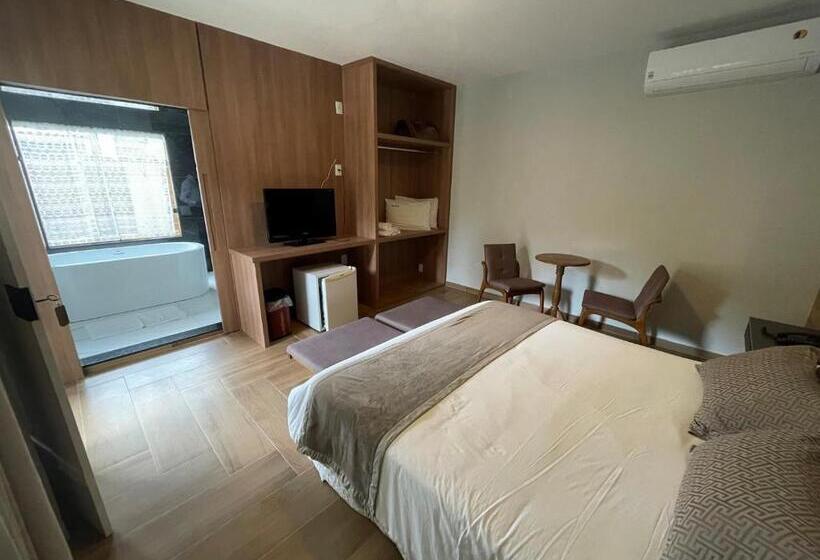 バスタブ付きスタンダードルーム, Pousada Villa Alferes