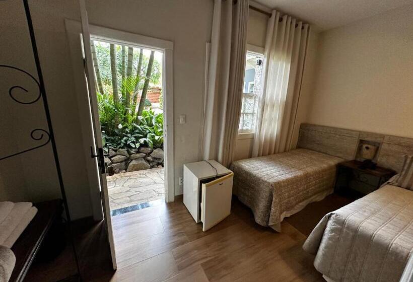 Семейный Номер, Pousada Villa Alferes