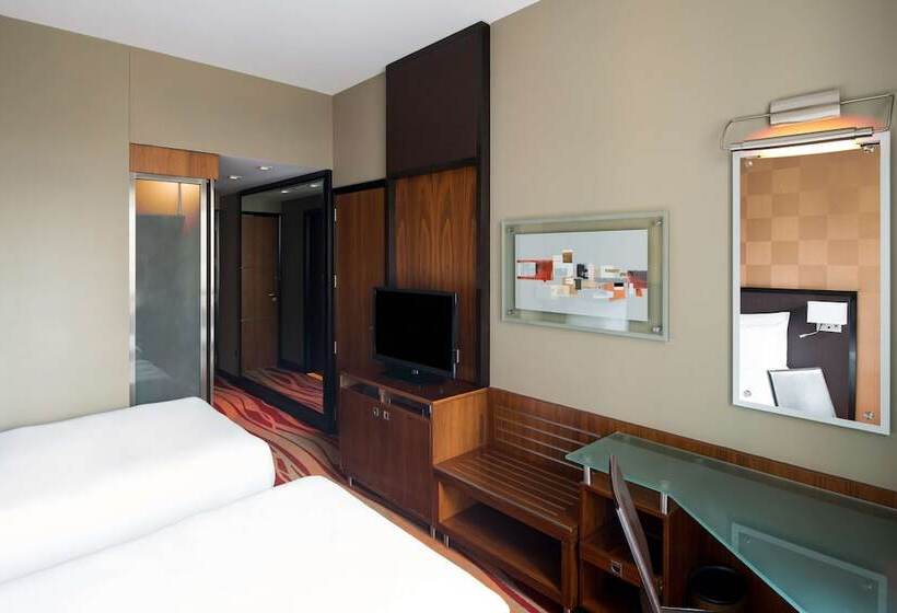 اتاق سوپریور, Radisson Blu Hotel, Dubai Media City