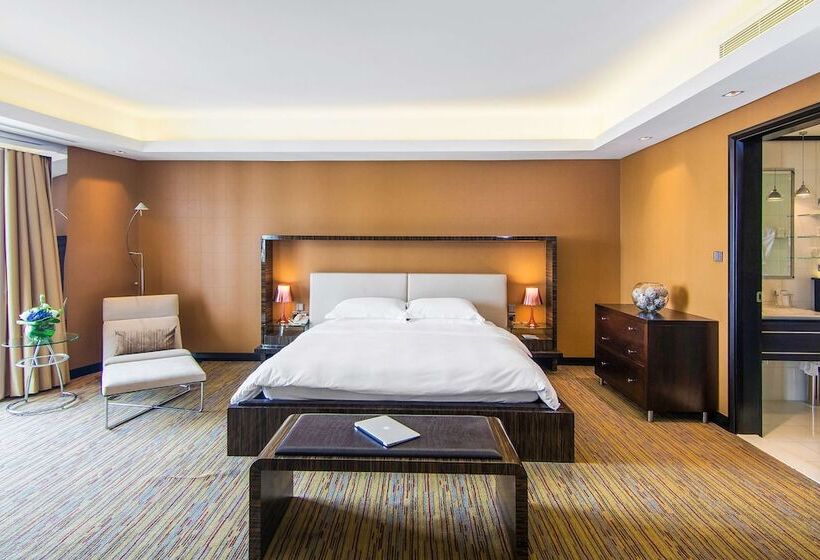 套房, Radisson Blu Hotel, Dubai Media City