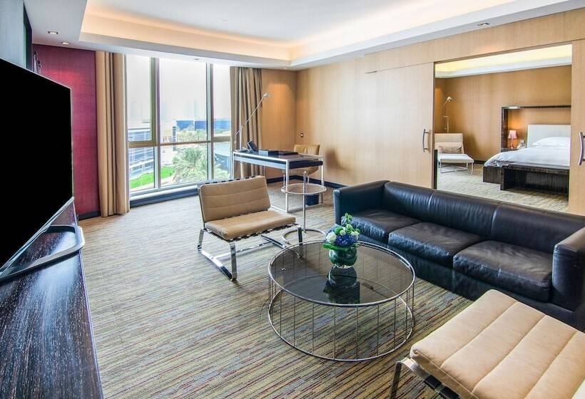 سوییت, Radisson Blu Hotel, Dubai Media City