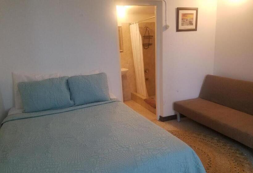 اتاق استاندارد, Roots Cafe Rooms