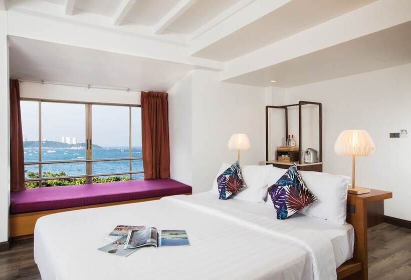 اتاق لوکس با چشم‌انداز دریا, Sandalay Resort