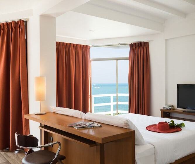 Номер Deluxe Вид на Море, Sandalay Resort