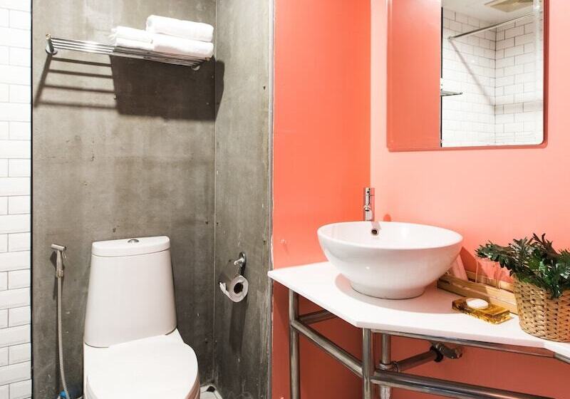 اتاق سوپریور با چشم‌انداز دریا, Sandalay Resort