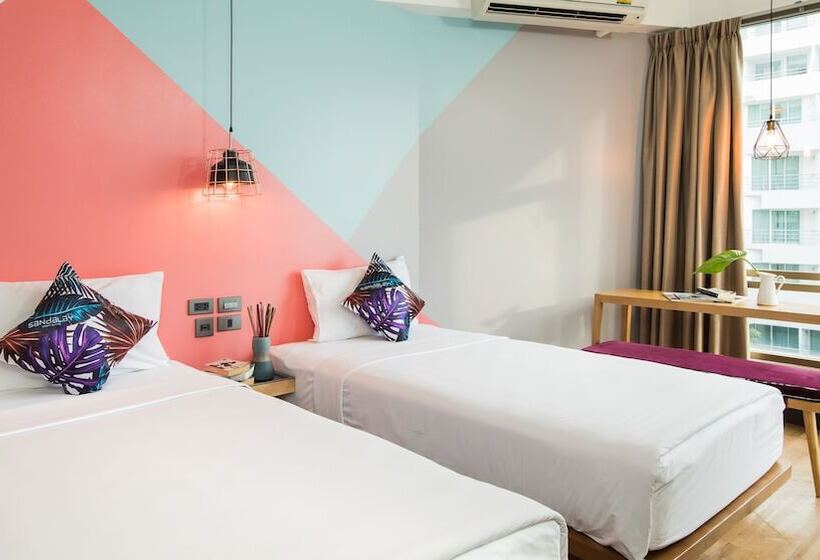 اتاق سوپریور با چشم‌انداز دریا, Sandalay Resort