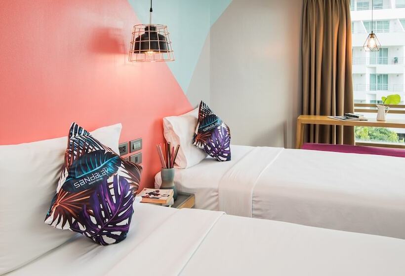 اتاق سوپریور با چشم‌انداز دریا, Sandalay Resort