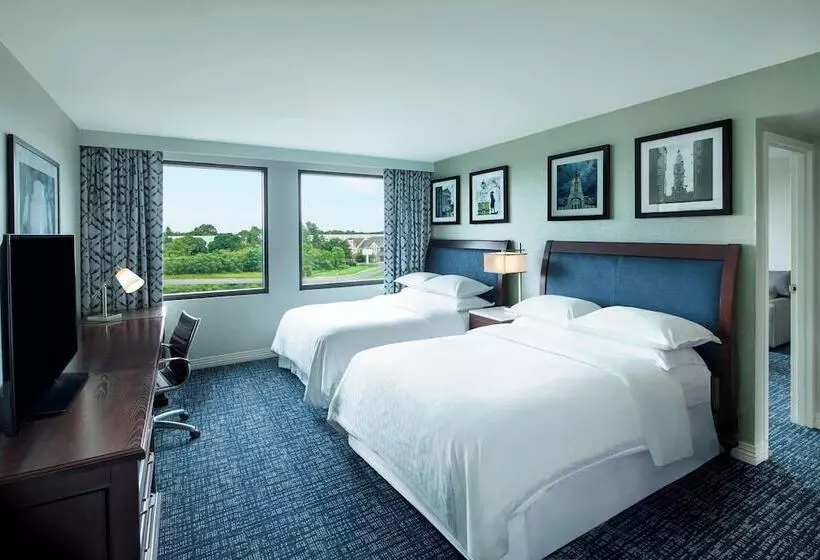 سوییت, Sheraton Suites Philadelphia Airport