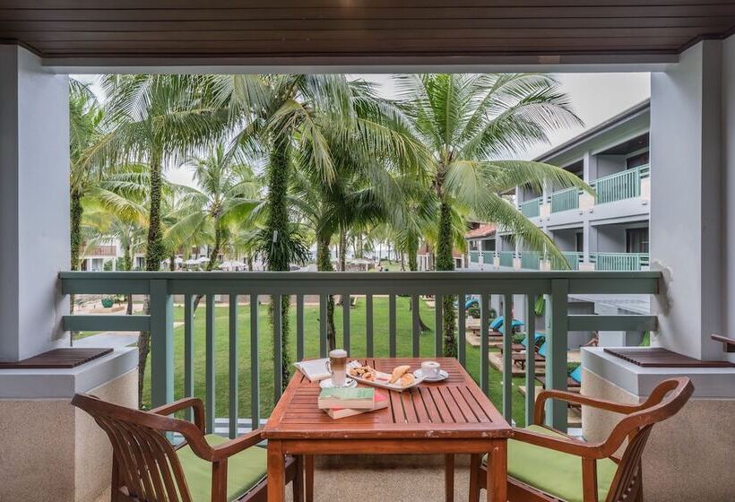 Номер Deluxe с Балконом, The Briza Beach Resort, Khao Lak Sha Extra Plus