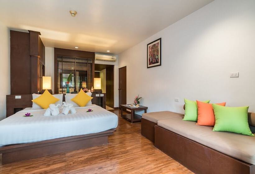 Номер Deluxe с Балконом, The Briza Beach Resort, Khao Lak Sha Extra Plus