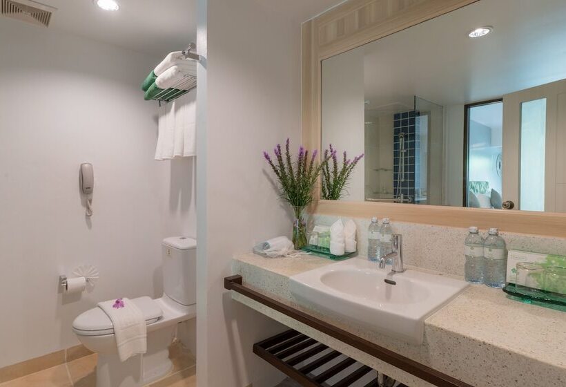 Номер Deluxe, The Briza Beach Resort, Khao Lak Sha Extra Plus