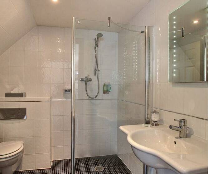 Superior Room, The Grange At Oborne