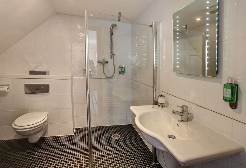 Superior Room, The Grange At Oborne