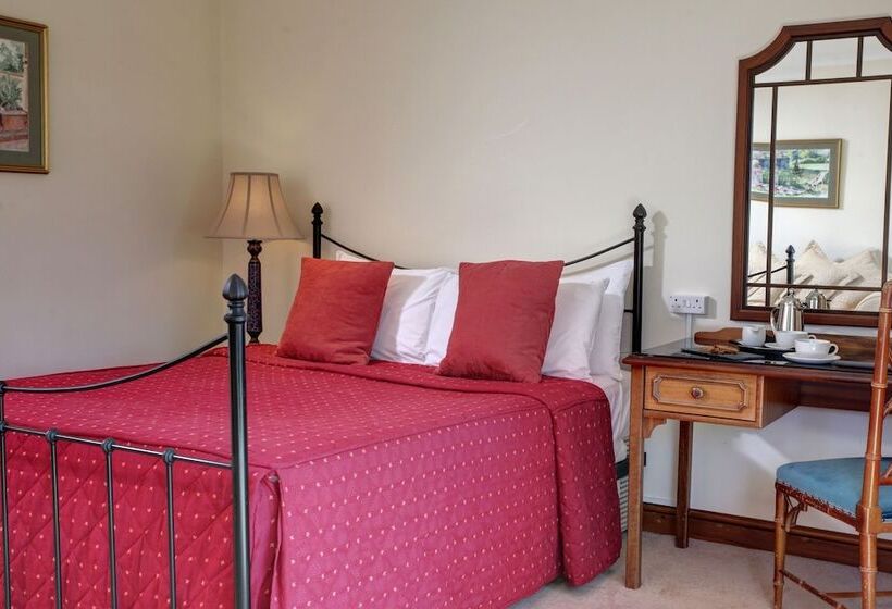 Superior Room, The Grange At Oborne