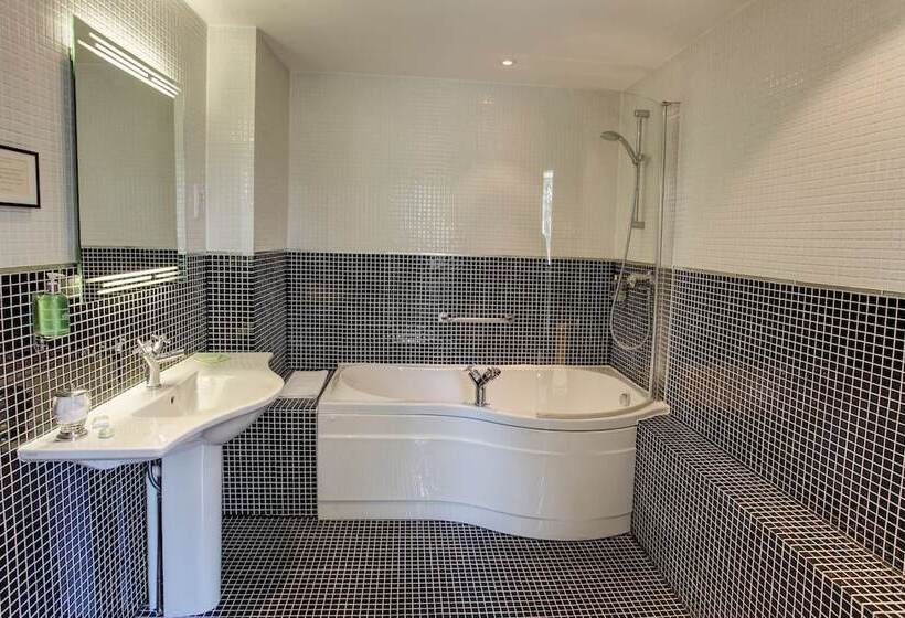 Deluxe Room with Views, The Grange At Oborne