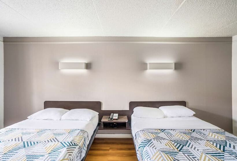 Номер Стандарт 2 Двуспальные Кровати, Motel 6dallas, Tx  Market Center