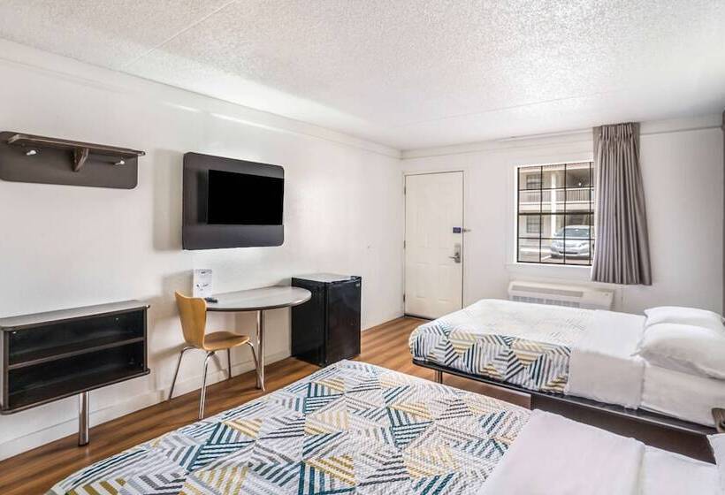 Номер Стандарт 2 Двуспальные Кровати, Motel 6dallas, Tx  Market Center