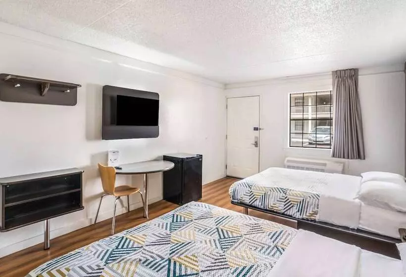 Standard-huone 2 Parivuodetta, Motel 6dallas, Tx  Market Center