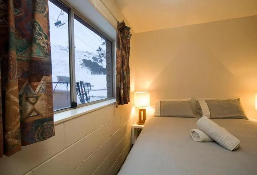 ３ベッドルームアパートメント, Alpine View Apartments