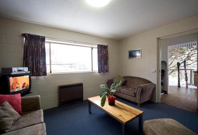 דירת שלושה חדרים, Alpine View Apartments