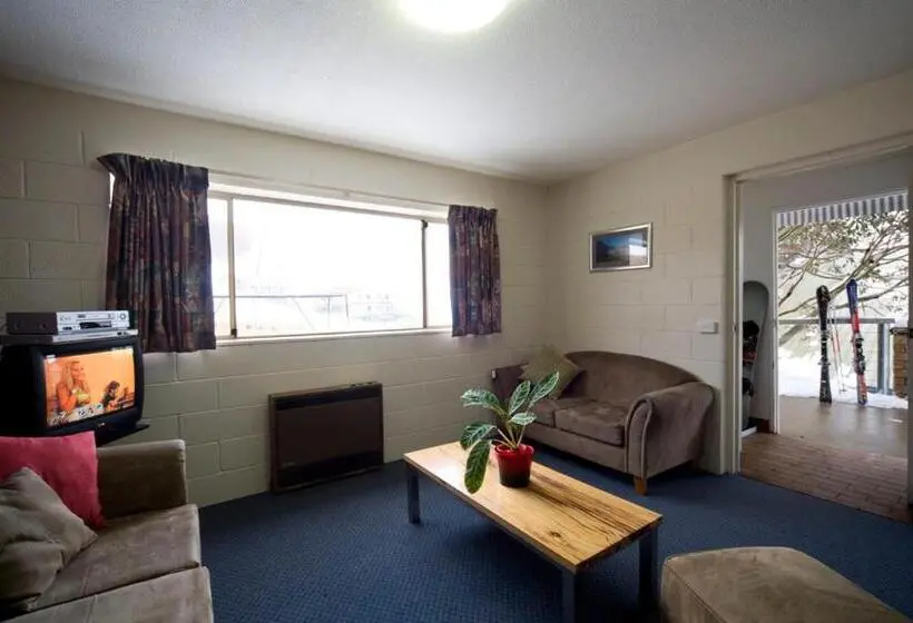 ３ベッドルームアパートメント, Alpine View Apartments