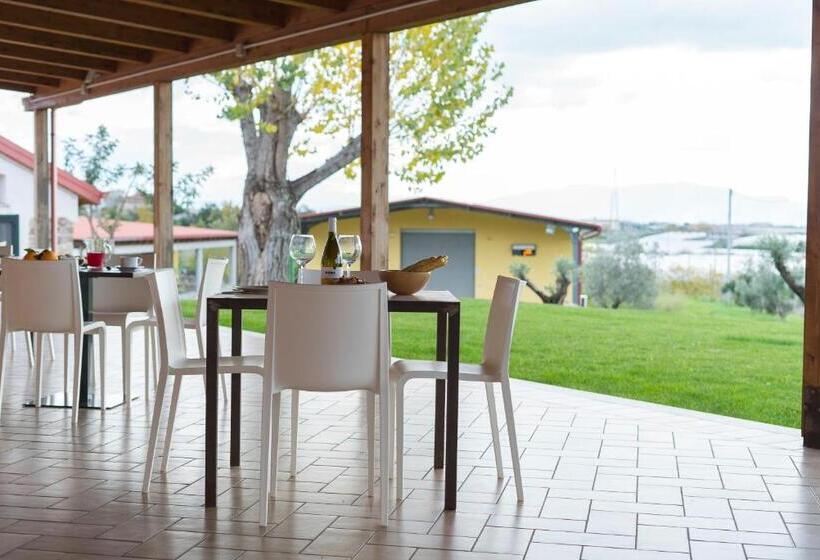 جناح مزود بجاكوزى, Terra Di Vento