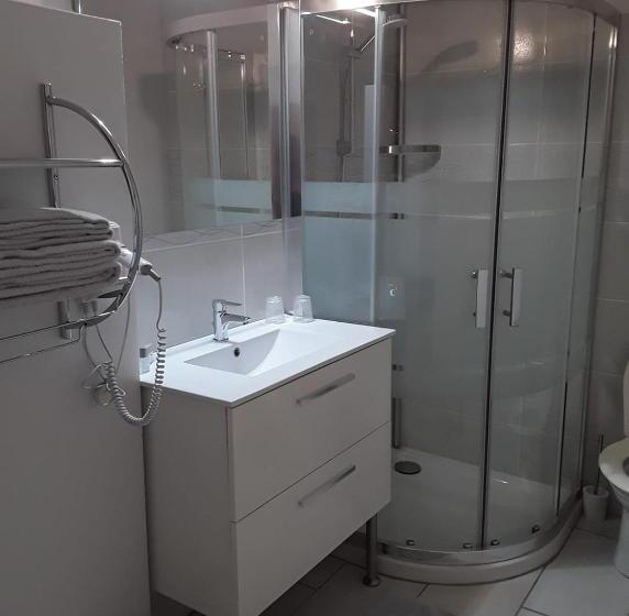 חדר סטנדרט, Des Voyageurs