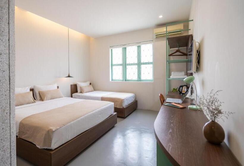 اتاق استاندارد سه نفره, La Memoria Hotel   City Centre