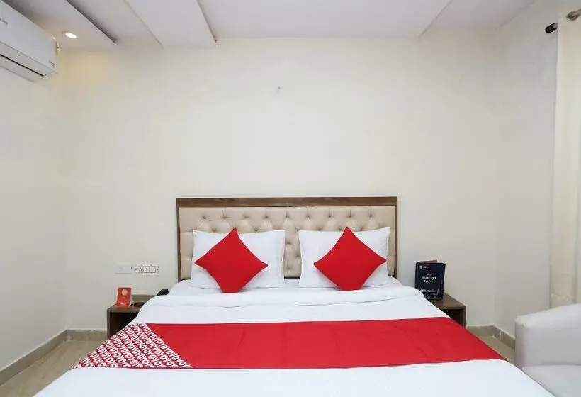 اتاق استاندارد, Oyo 28302  Welcome Banquets And Room