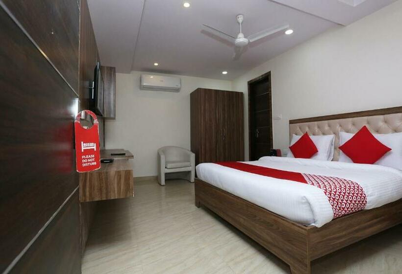 Standart Oda, Oyo 28302  Welcome Banquets And Room