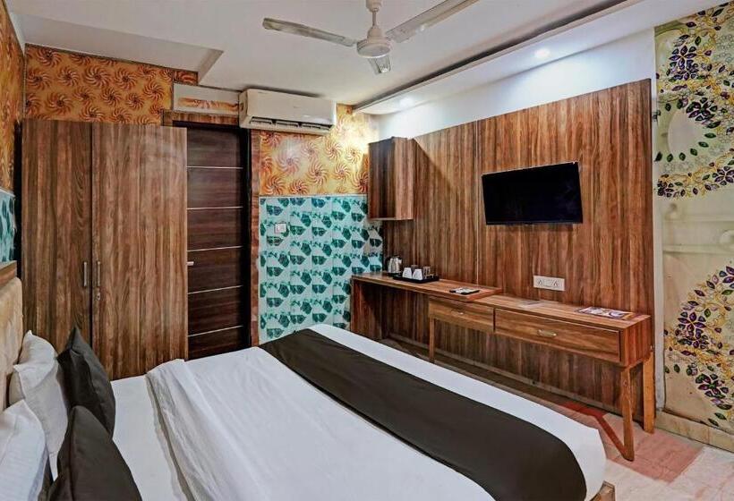 Standart Oda, Oyo 28302  Welcome Banquets And Room