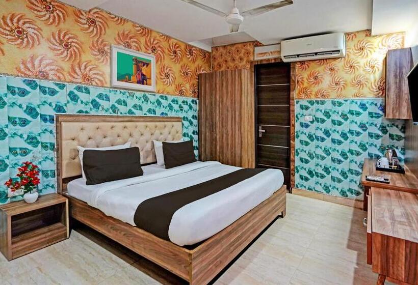 Standart Oda, Oyo 28302  Welcome Banquets And Room