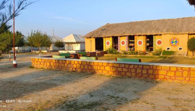 Семейный Номер, Mahefeel E Rann Resort