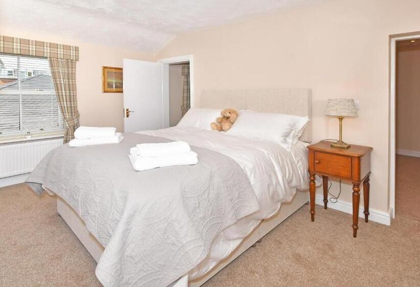 Семейный Номер Deluxe, The Fountain Inn